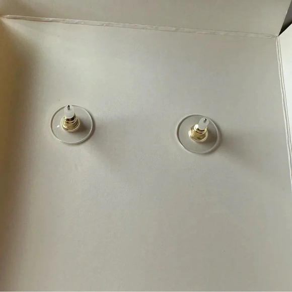 ๐ ๐ฉโ๐ BaubleBar x Pixar Disney Buzz Lightyear dangle post earring NWT in box - Picture 6 of 6